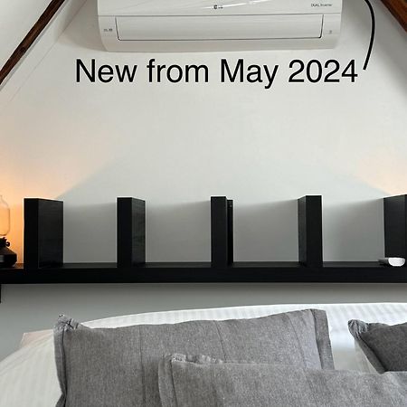 Grich Witch Apartment 萨格勒布 外观 照片