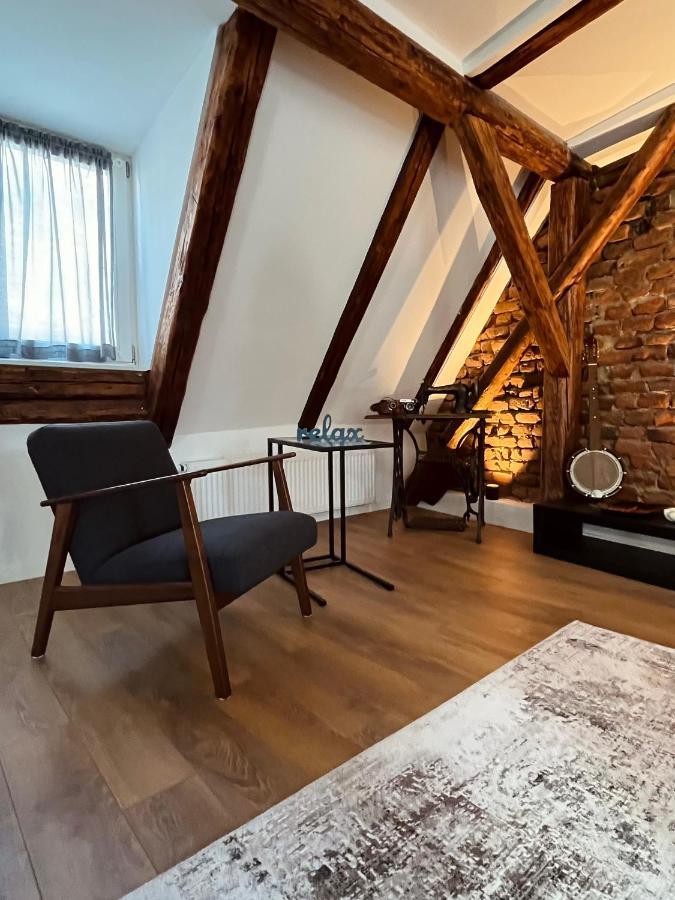 Grich Witch Apartment 萨格勒布 外观 照片